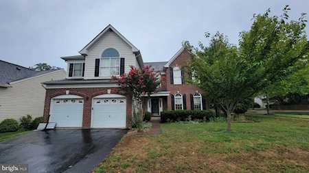 43538 Hyland Hills St Chantilly, VA 20152