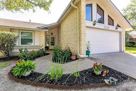 2308 N Shields DR Austin, TX 78727