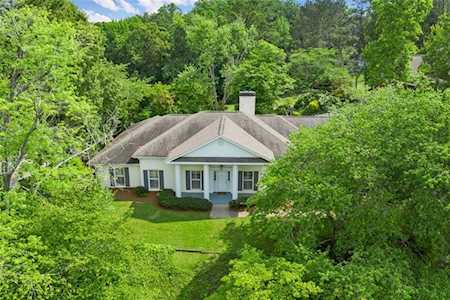135 Mountain Shoals Rd Roswell, GA 30075