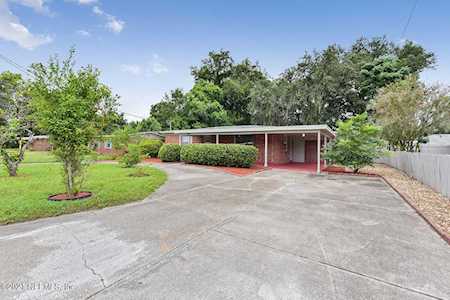 5815 Lake Lucina Dr Jacksonville, FL 32211