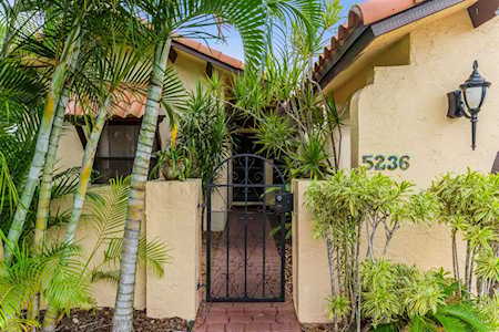 5236 Bolero Circle #A Delray Beach, FL 33484