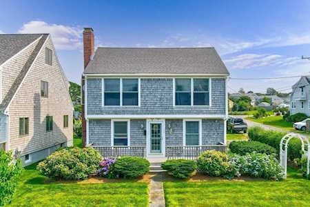 72 Town Neck Road Sandwich, MA 02563