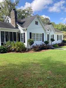 6457 James B Rivers Dr Stone Mountain, GA 30083