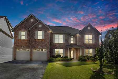 179 Caledonian Circle Dallas, GA 30132