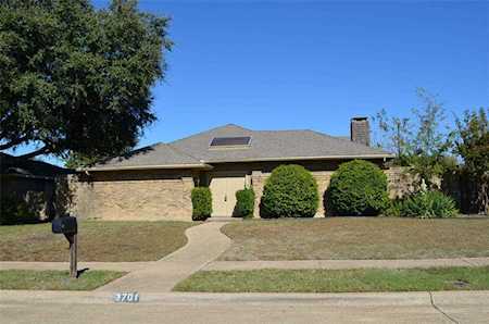 3701 Saddlehead Drive Plano, TX 75075