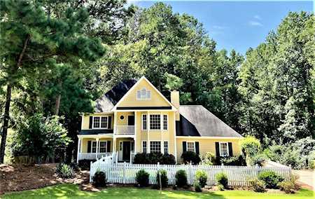 5485 Royce Dr Johns Creek, GA 30097