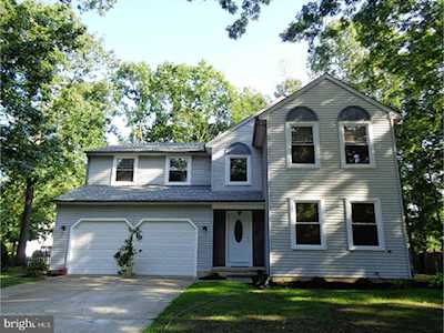 101 Ebbetts Dr Atco, NJ 08004