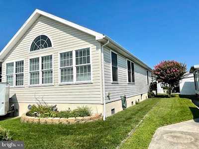 504 Harbour Dr Ocean City, MD 21842