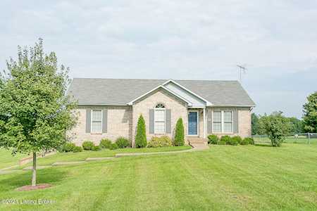 270 Meadow Lake Dr Taylorsville, KY 40071
