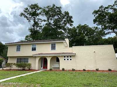 276 Gleneagles Dr Orange Park, FL 32073