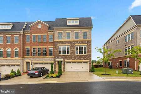 2358 Chadlington Rd Falls Church, VA 22043