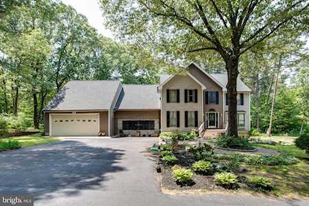 302 Goldenrod Dr Pasadena, MD 21122