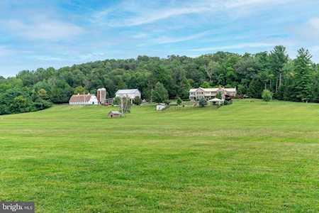 2220 Thurston Rd Frederick, MD 21704