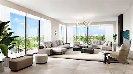 160 Isle of Venice Dr. #304 Fort Lauderdale, FL 33301