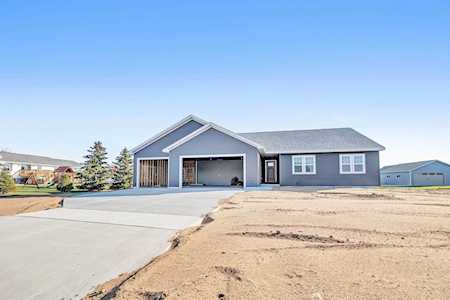 1510 Woodview Ln Luxemburg, WI 54217