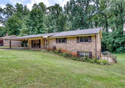 2015 Big Shanty Dr NW Kennesaw, GA 30144