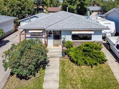 1949 Lytton Crescent SE Calgary, AB T2C 1K9