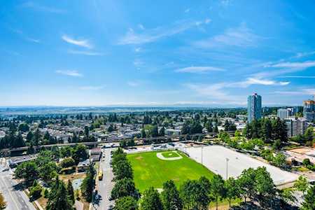 6588 Nelson Avenue #2605 Burnaby, BC V5H 0E8