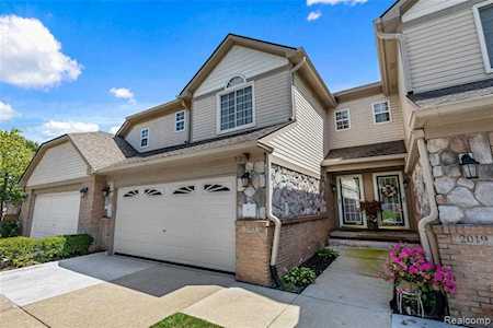 2003 E Preserve Circle Canton Twp, MI 48188