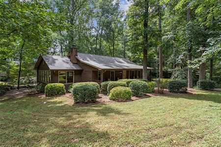 259 Lake Forest Dr Acworth, GA 30102