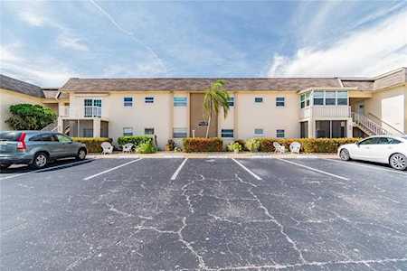 184 117th Ave #14 Treasure Island, FL 33706