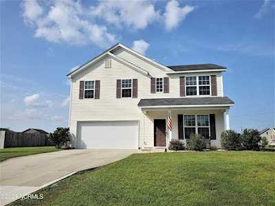 229 Gladstone Drive Jacksonville, NC 28540