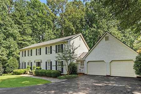 6275 River Overlook Dr Sandy Springs, GA 30328