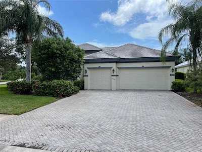 14101 Myakka Pointe Dr Port Charlotte, FL 33953
