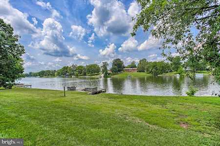 497 Heritage Dr Gettysburg, PA 17325