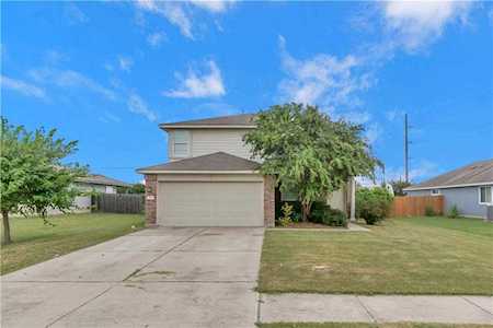 302 Wimberley ST Hutto, TX 78634
