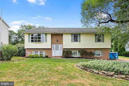 1008 Heritage Dr Gettysburg, PA 17325