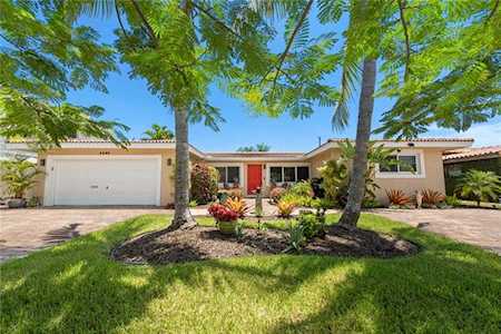 5890 NE 21st Ln Fort Lauderdale, FL 33308