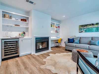 2605 Enfield RD #218 Austin, TX 78703