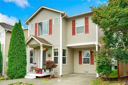 2524 103rd Dr SE Lake Stevens, WA 98258
