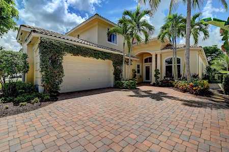 7884 Montecito Place Delray Beach, FL 33446