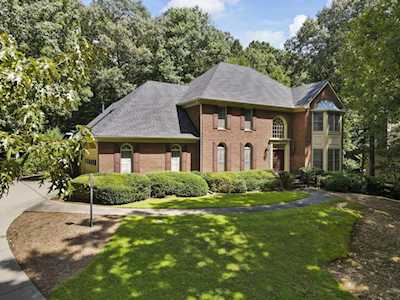 7535 Bridgegate Ct Sandy Springs, GA 30350