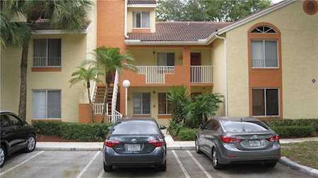 1043 Coral Club Dr #1043 Coral Springs, FL 33071