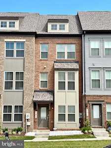 107 Capital Ct Upper Marlboro, MD 20774