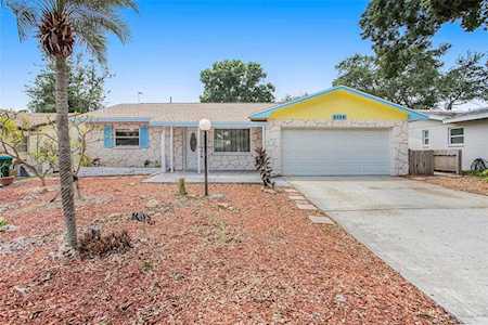 8324 139th St Seminole, FL 33776