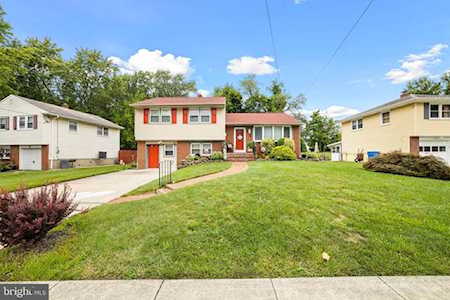 114 Valleybrook Rd N Cherry Hill, NJ 08034