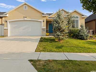 5016 W Bobcat Dr Riverton, UT 84096