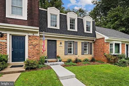 9822 Saint Cloud Ct Fairfax, VA 22031