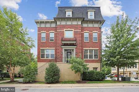 700 Quayside Ct #97 Oxon Hill, MD 20745
