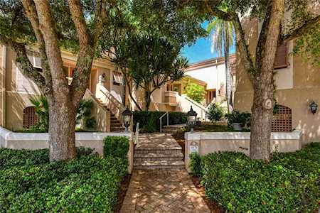 1177 Coquille St #302 Sarasota, FL 34242