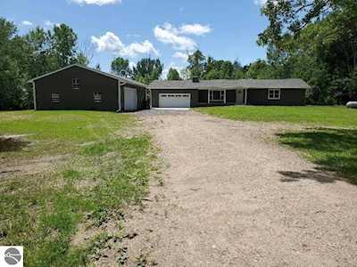 4647 Pere Marquette Road Coleman, MI 48618
