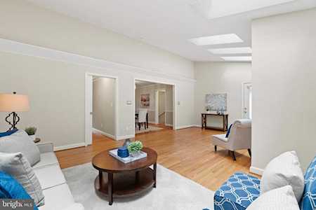 2706 Grant St S Arlington, VA 22202