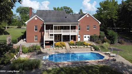 3311 Hidden Lake Ct Fisherville, KY 40023