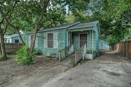 2212 Rountree DR Austin, TX 78722