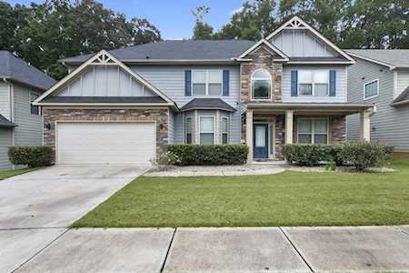 3373 Pinegate Trl Snellville, GA 30039