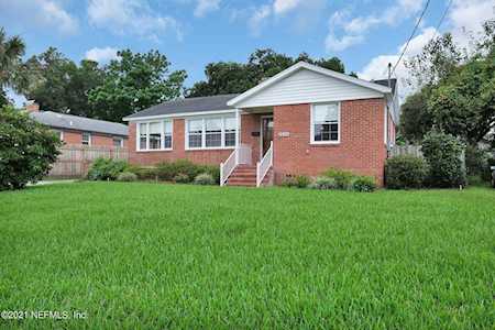 1834 Bartram Cir Jacksonville, FL 32207